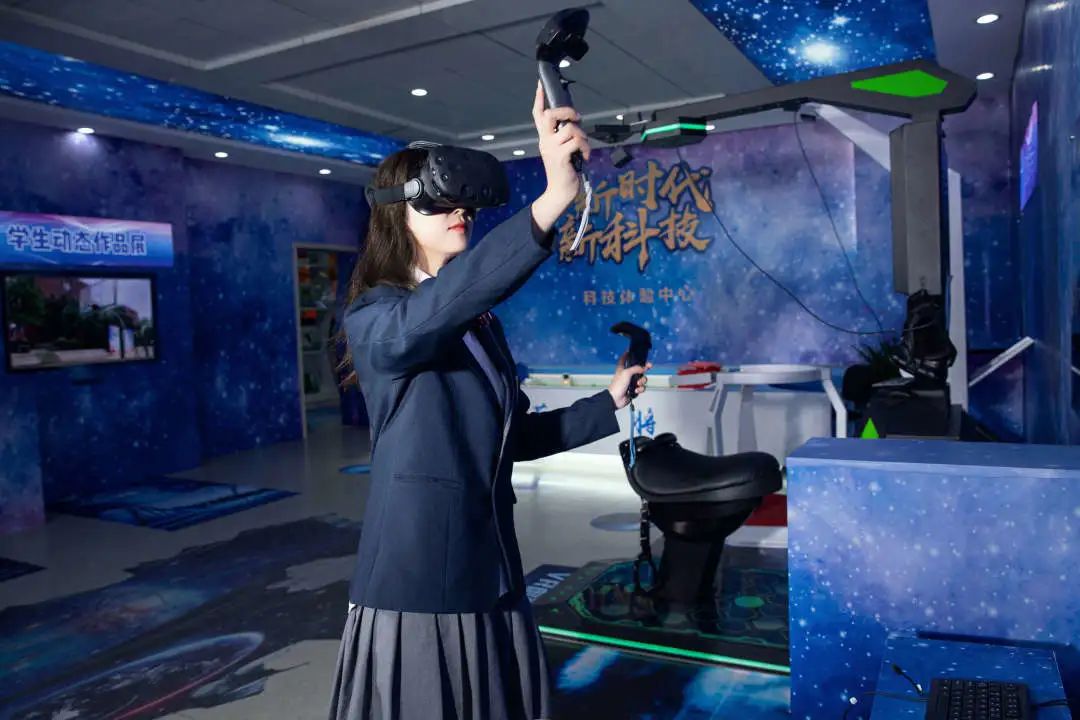 云南新华电脑学院是正规学校吗,昆明云南新华电脑学校网上报名