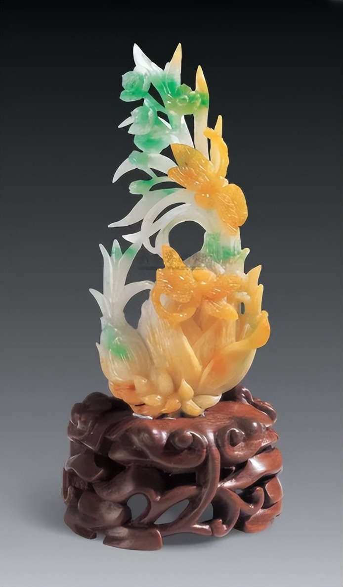 很糯的翡翠值钱吗,翡翠看着冰糯价格低怎么回事