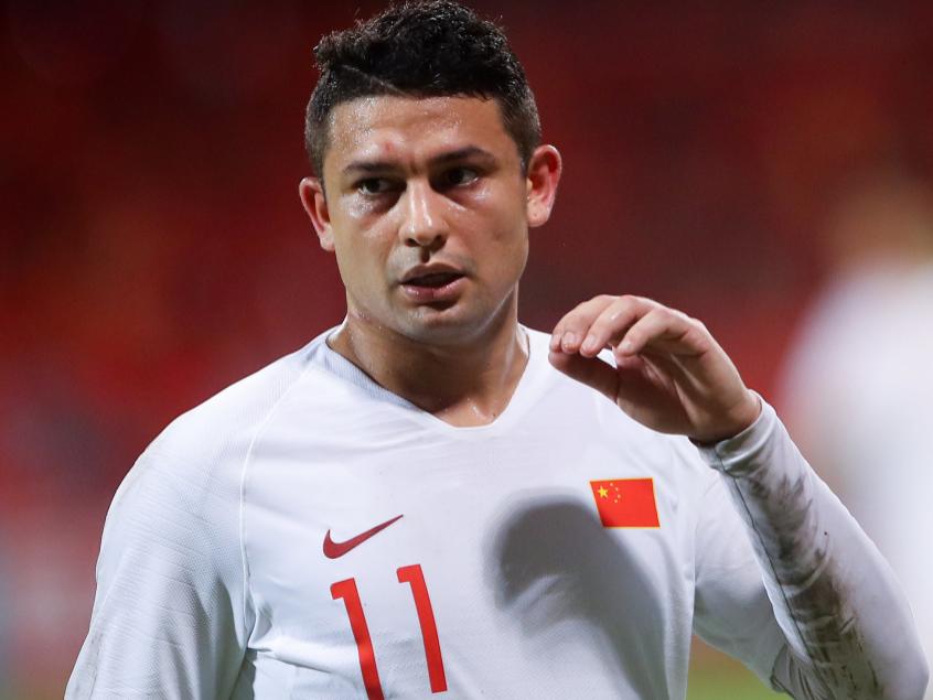 国足亿万富翁！中超效力期间总薪水达4亿，却拖欠子女抚养费8万元