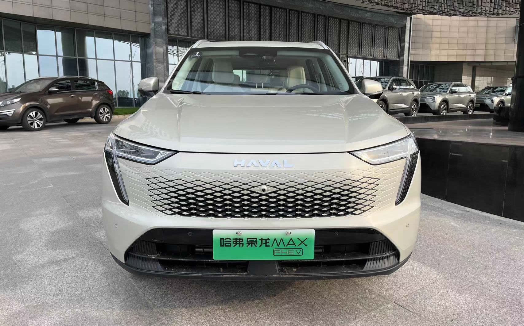 hi4鏋緳max鍥涢┍,鍝堝紬鏋緳max鏈夊摢浜涗紭鐐瑰拰缂虹偣