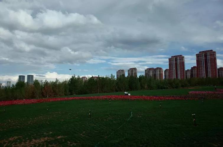 内蒙古鄂尔多斯市现状,内蒙古鄂尔多斯一个四线城市