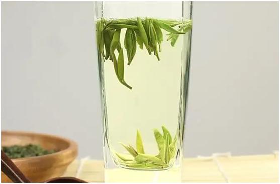 泡茶注意这些窍门让茶汤好喝100倍,泡茶为什么开始只倒一点水