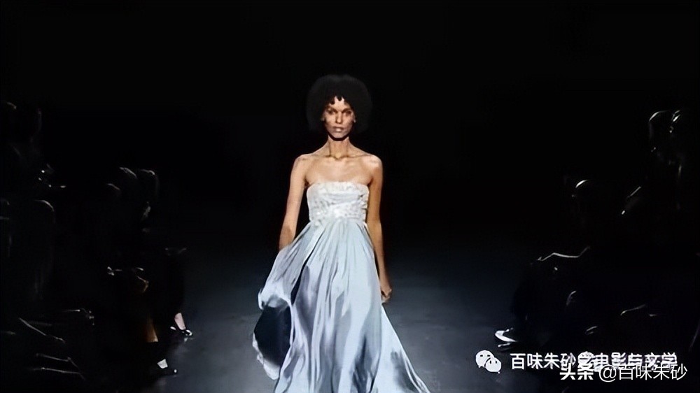 《电影赏析》001:英国影片《沙漠之花》——有一种罪恶叫割礼