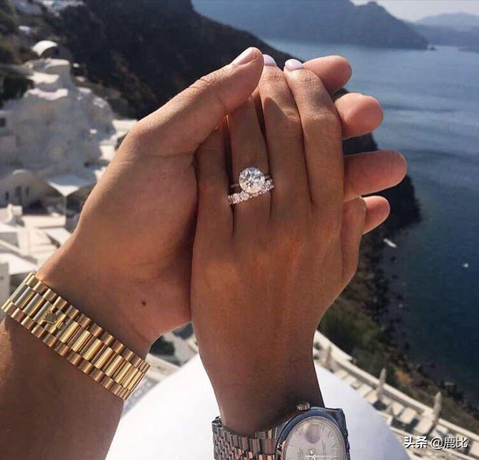 想买一块手表推荐一下品牌,歌浪迪时尚高档纪念情侣腕表