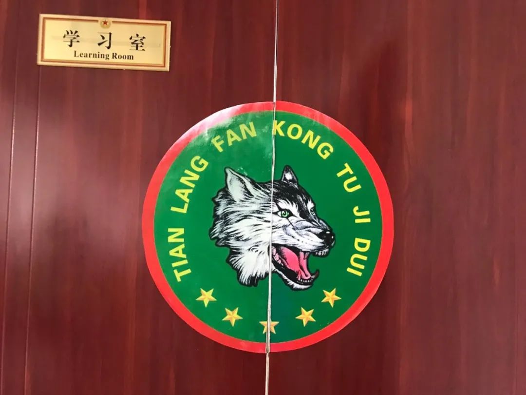 抖音刷屏的解放军营长，获中央军委表彰！