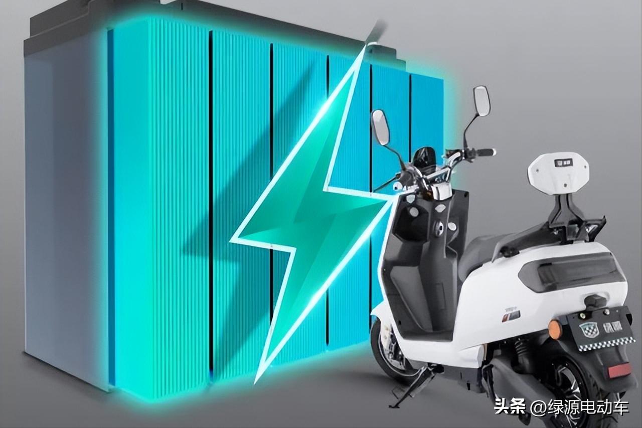 电动车新电池第一次充电12小时吗,电动车快充80%后充电对电池好吗