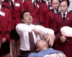 开天眼的浩哥，魔性吸人眼球的文峰集团，美发界的天花板