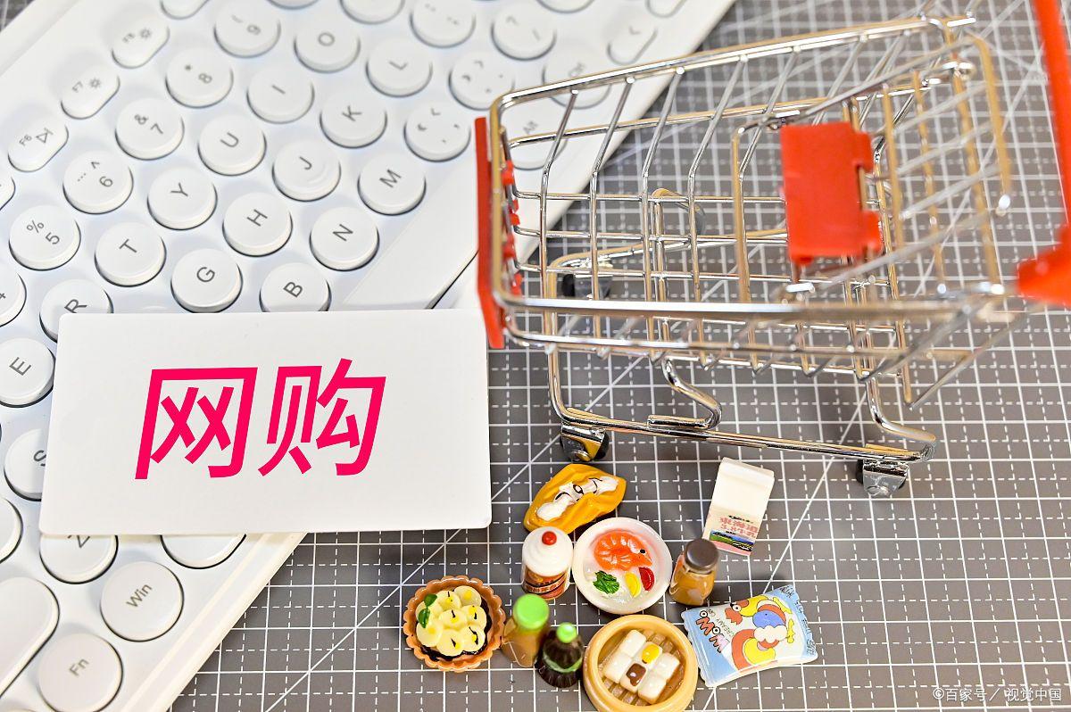 对消费者有欺诈行为的赔偿有哪些,商家欺诈消费者律师费谁承担