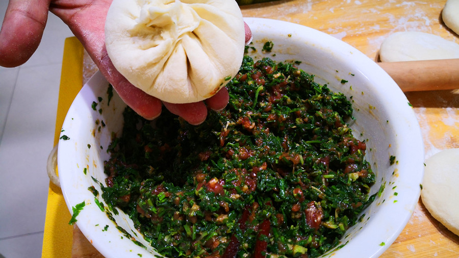 春天包子就吃这馅比荠菜还鲜,春天做什么包子吃最好