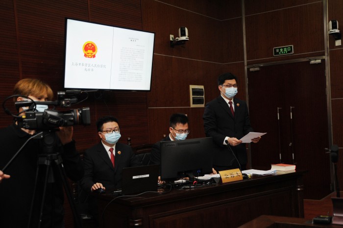 期货诱导交易,首例期货公司居间违法