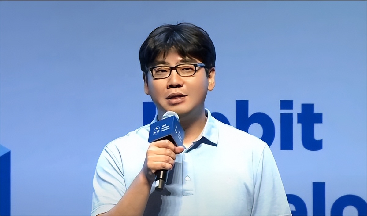 韩足晚报（2023.1.3）——金玟哉效应！那不勒斯签约韩国赞助商