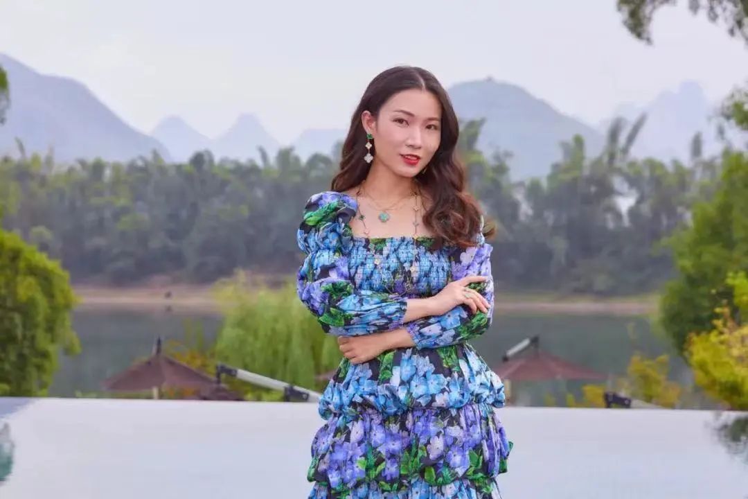 绝美梵克雅宝,梵克雅宝鎏金雕花