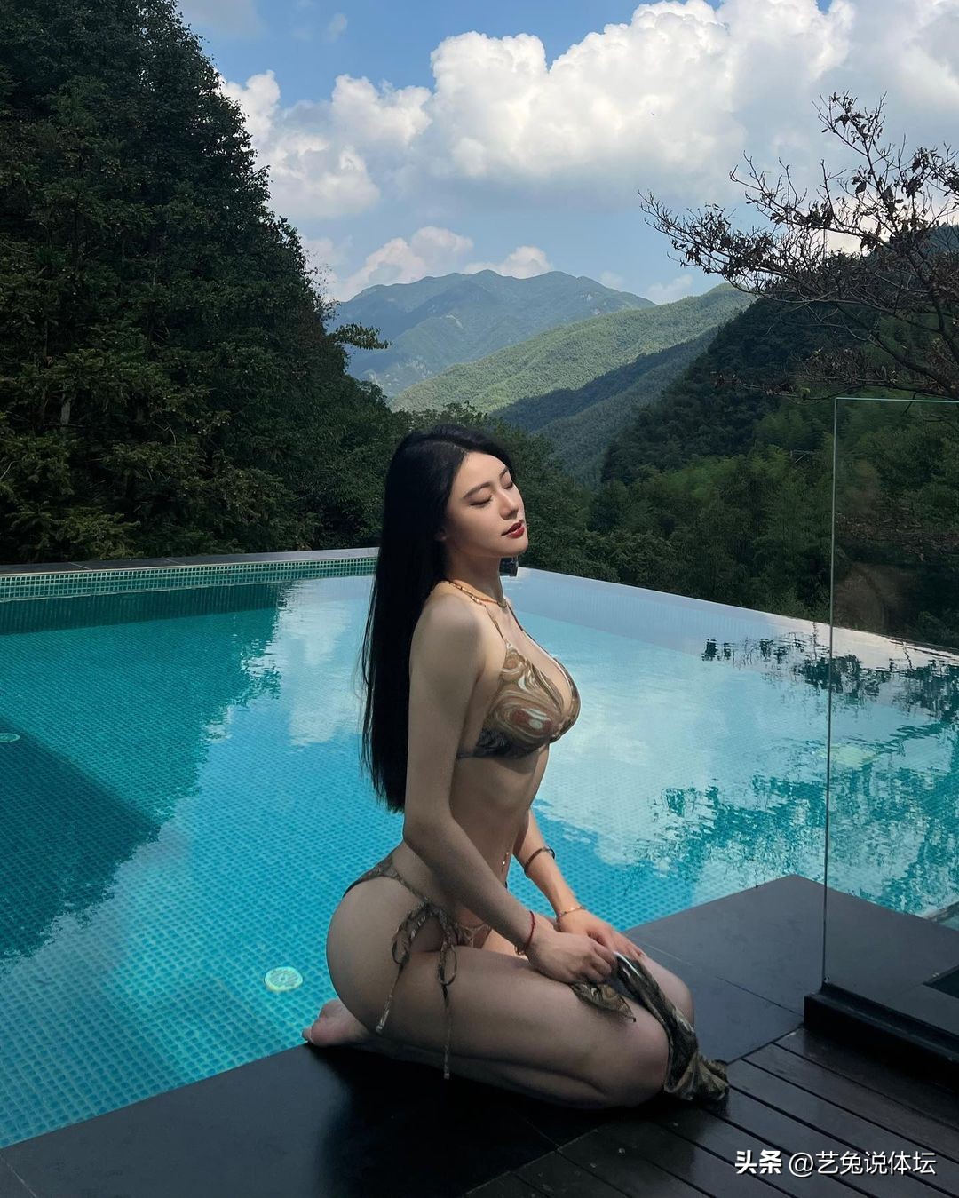 范志毅女儿妻子同框,范志毅女儿女婿