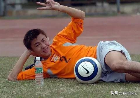 中国足球最令人难堪的重大事件,中国男足比赛烂球场面