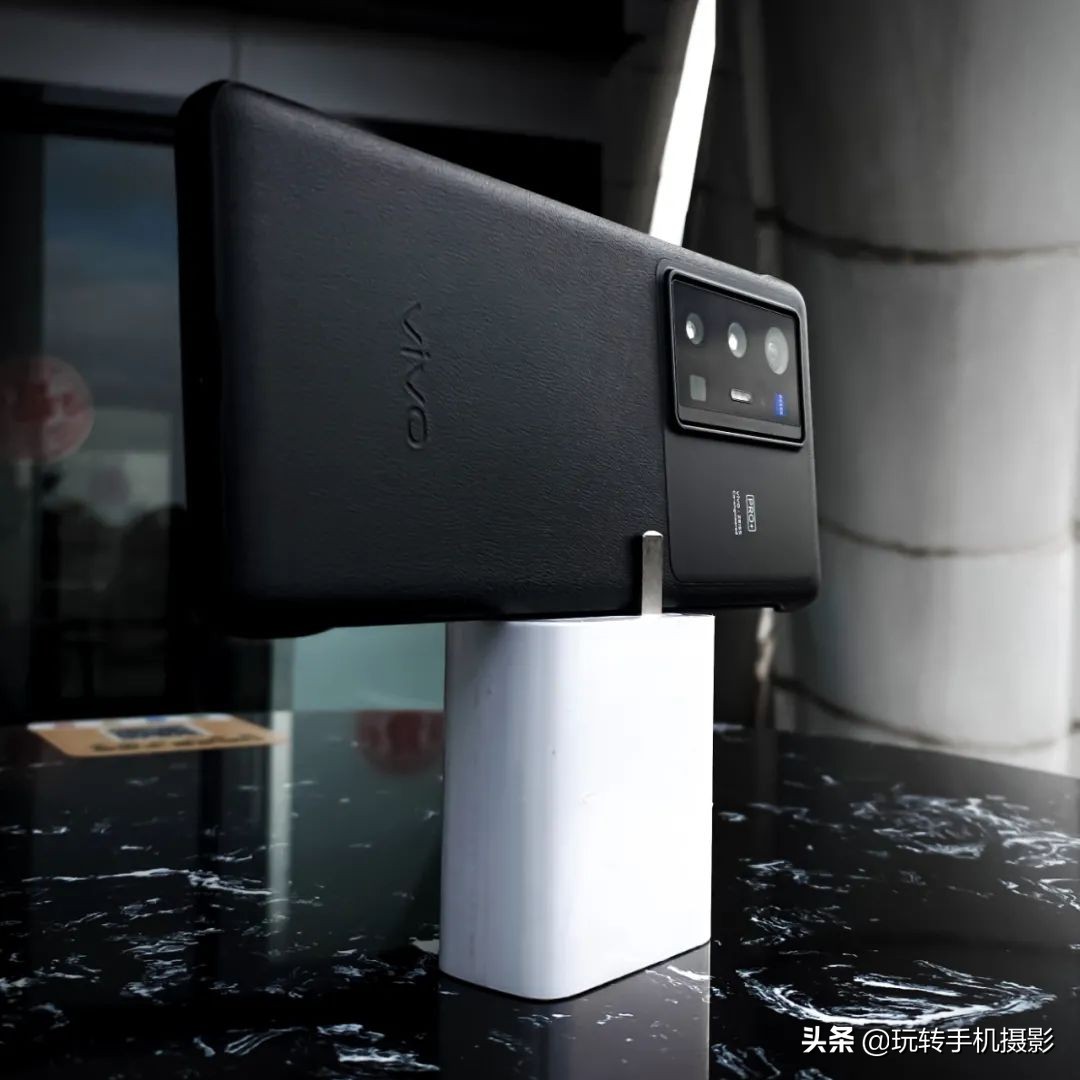 honor手机拍照怎样更清晰,什么设备可以让手机拍照更清晰