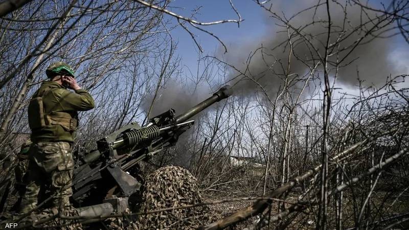 乌军进攻乏力俄军转守为攻,乌军反攻成功俄军拿出秘密武器