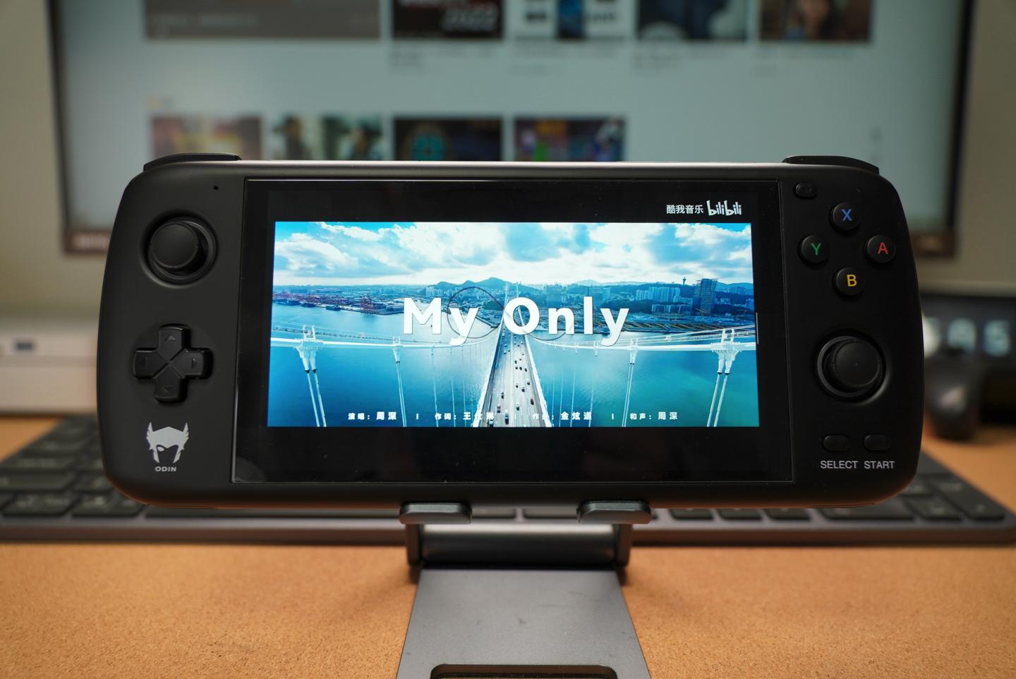 ayaneo安卓掌机评测,aynodin奥丁安卓游戏机测评