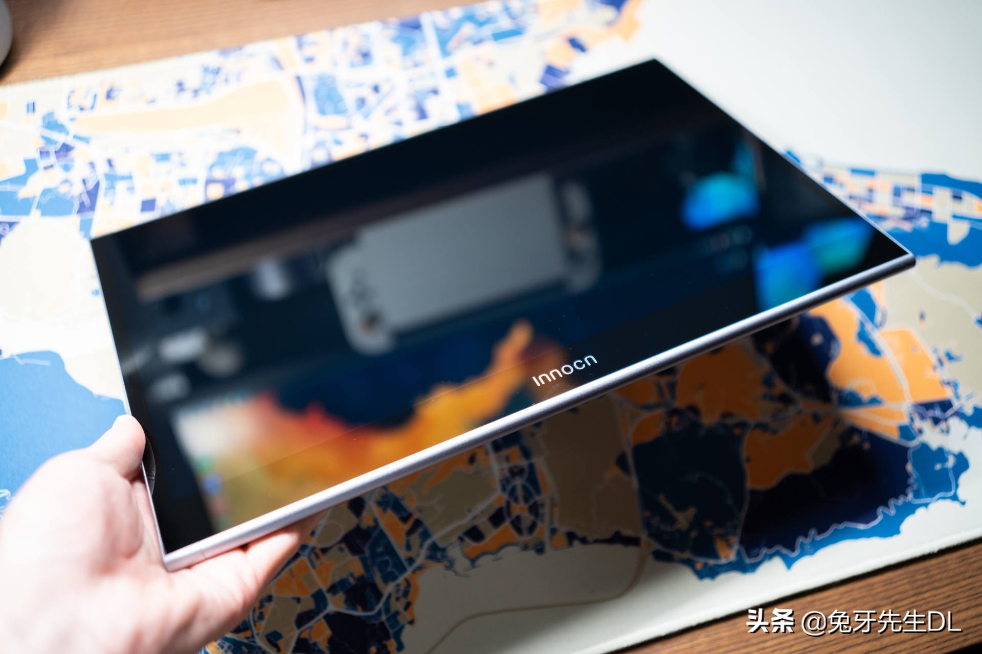 便携显示屏能干什么呢,一块屏幕可以干什么