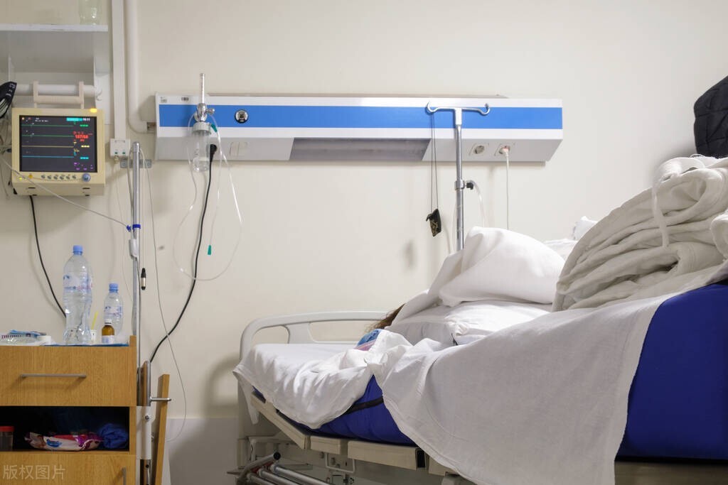 患者对我说：大夫，艾滋病这件事，别告诉我女朋友