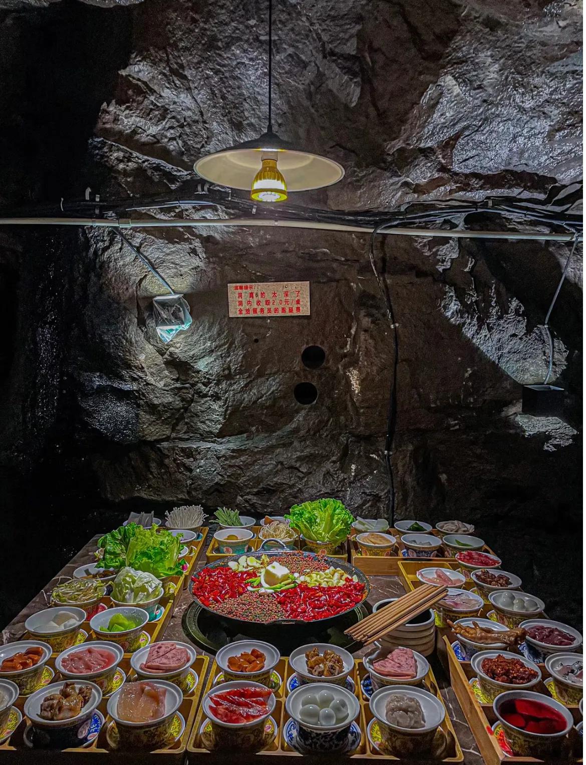 重庆旅游必去打卡地冬天,2023年重庆旅游最值得去的景点