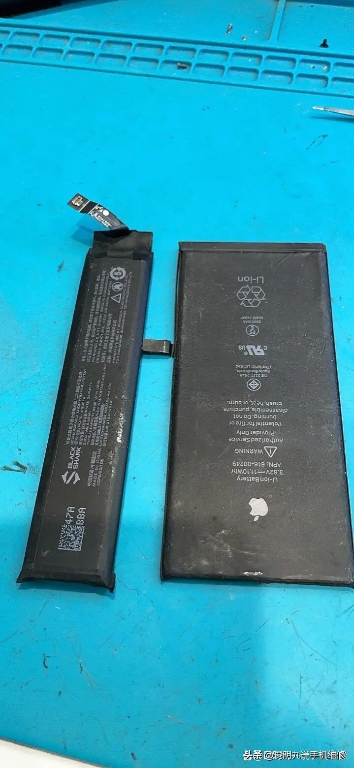 手机为什么还有电却突然关机,手机突然关机又重启怎么回事