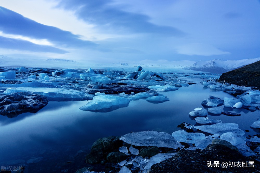 李白的哪首古诗最撩人,李白思乡的诗句经典