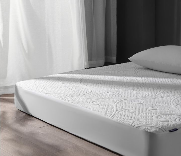 姨妈漏到床垫上怎么快速清理,床垫上的经血怎么处理