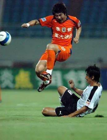 鲁能提前六轮夺冠国安,2014国安0:3鲁能全程回顾