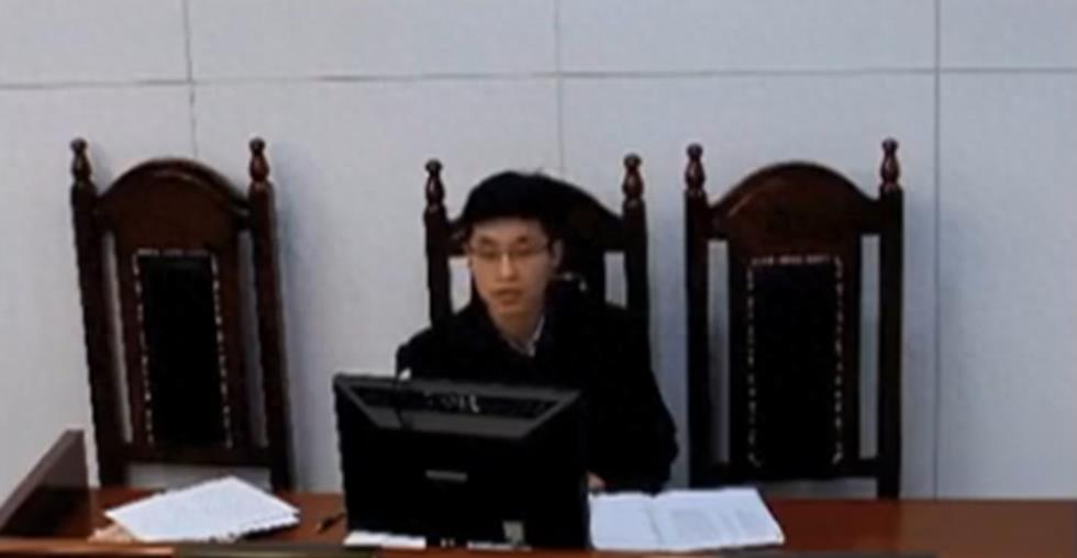 2015年男子64万存款被盗刷，银行称与它无关，法官听后当场重判