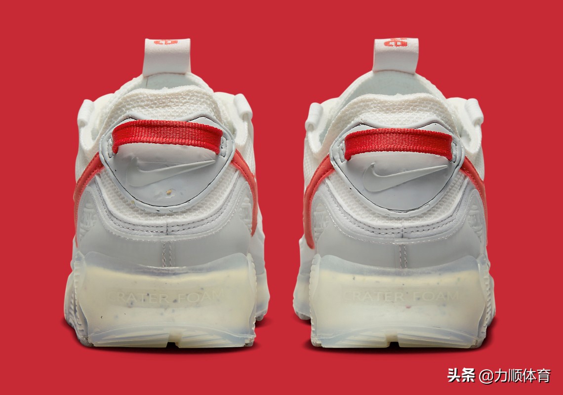 Nike环保AirMax90Terrascape以干净的“OffWhite/Red”二重奏出现