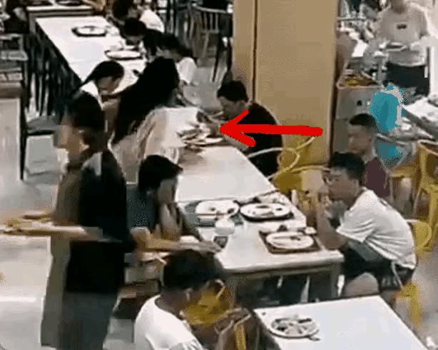 天津大学“扣饭女”遭同学曝光：平时很邋遢，性格孤僻没朋友！