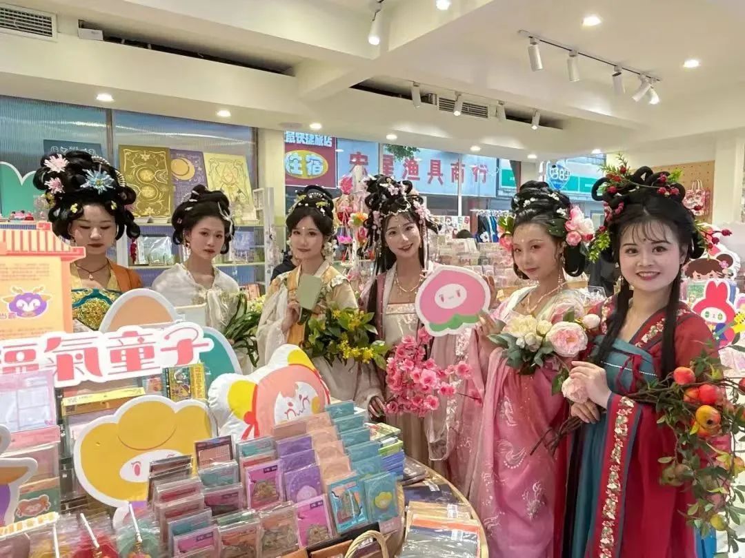 南京文化小店|来琵琶街这家小店收获满满“福气”