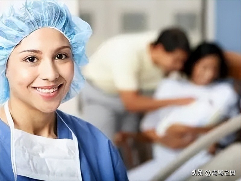 未婚美女生三个混血宝宝，网友们称羡慕归羡慕，很难做到