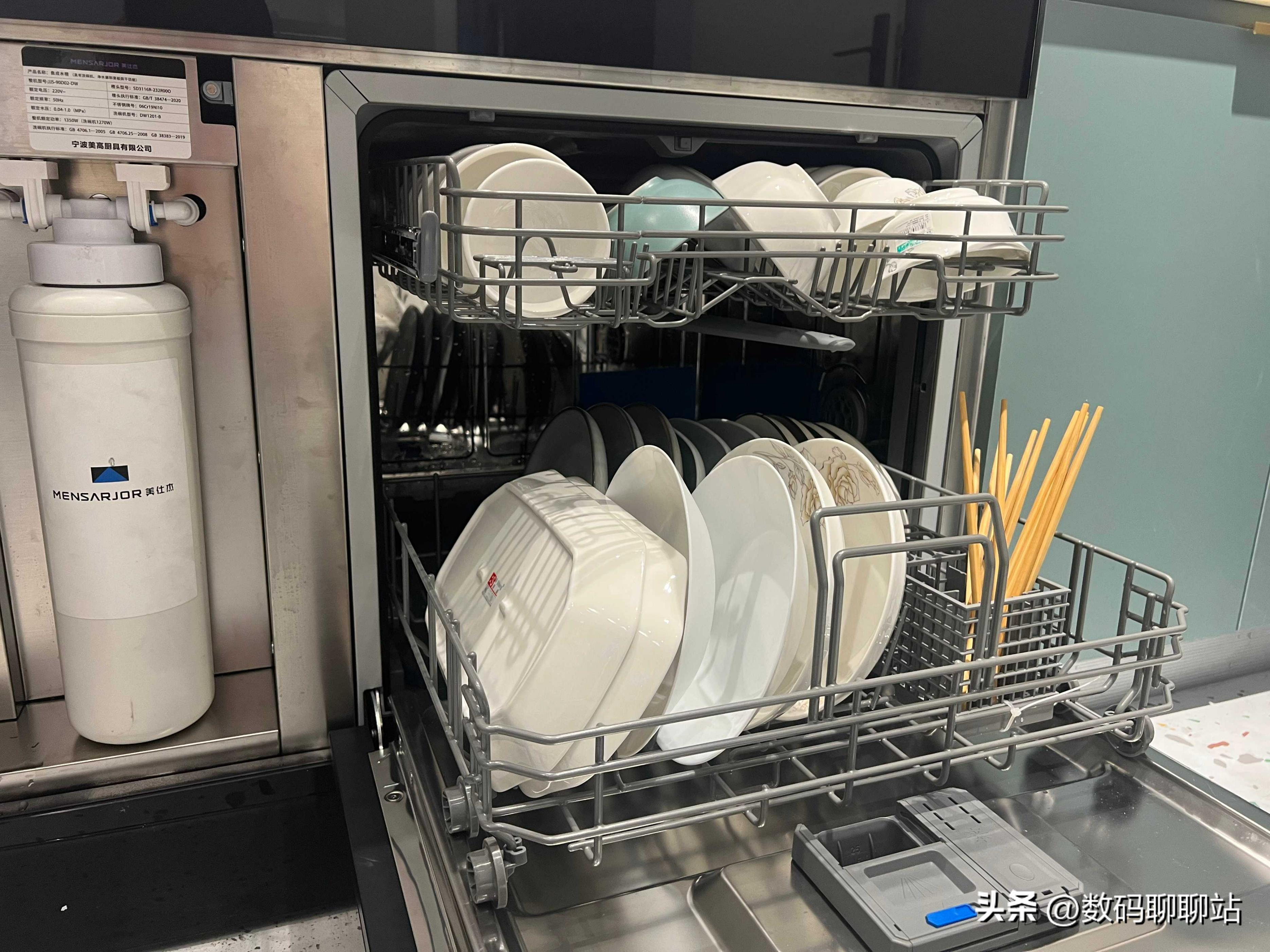 90后深漂打工记录,90后深漂打工人周末宅家