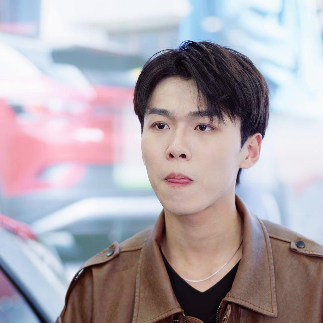 所有的玩笑都是潜意识里的真心话,玩笑终究是玩笑永远变不了真心话