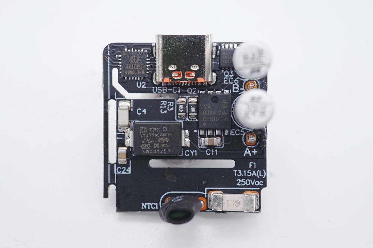 图拉斯30瓦快充测评,图拉斯小冰块20w和30w氮化镓哪个好