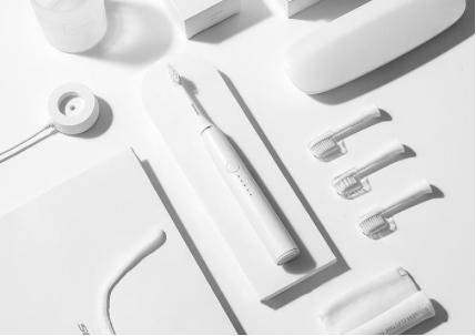 电动牙刷能去掉牙齿上的黑渍吗,小孩用电动牙刷会导致牙齿脱矿吗