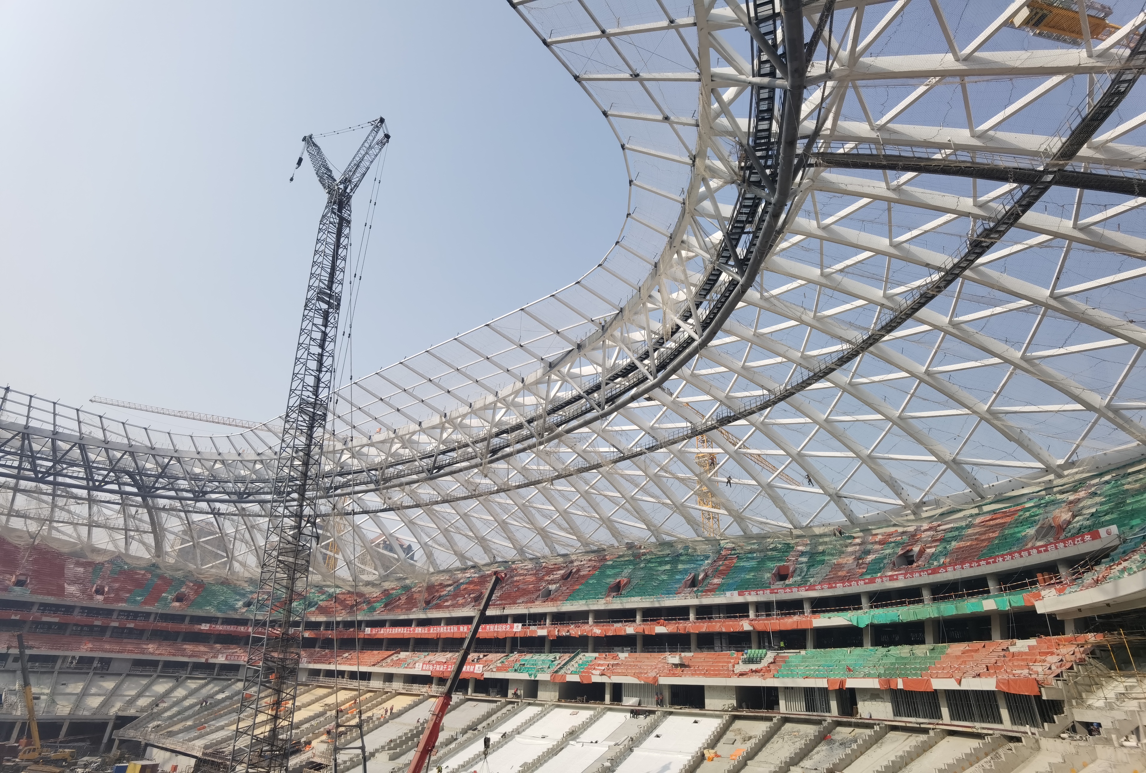 新工体外立面完工整体亮相,工体将于2022年底亮相