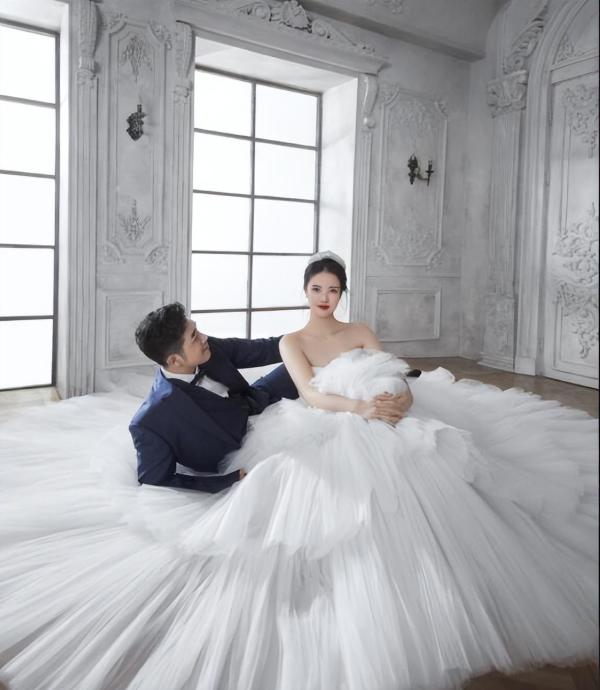 中国女排朱婷张常宁现状,中国女排朱婷李盈莹张常宁工资