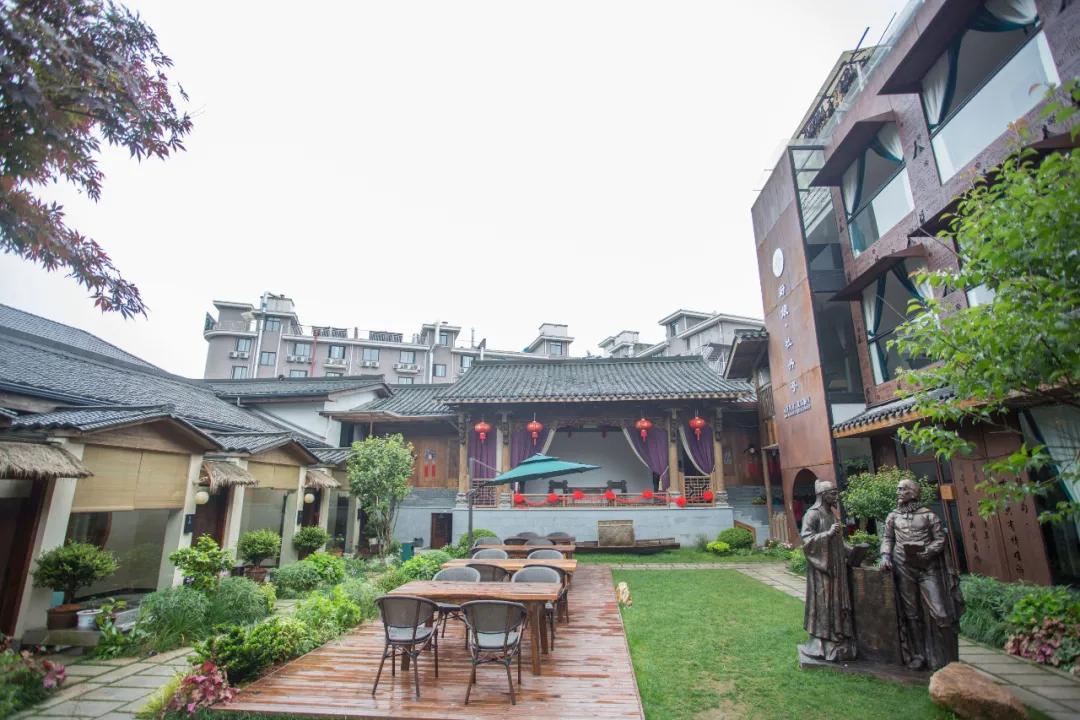 遂“礼等你”！祈福抱金砖品美食，两天一晚新春好运线路来啦~