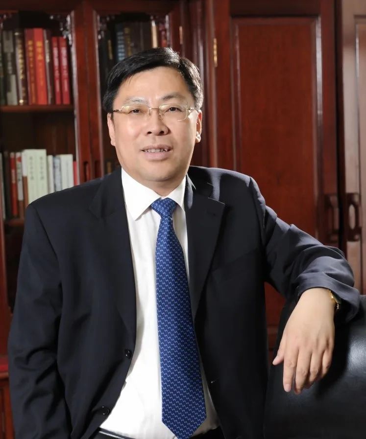 人物专访：中国非处方药物协会资深副会长张代铭先生