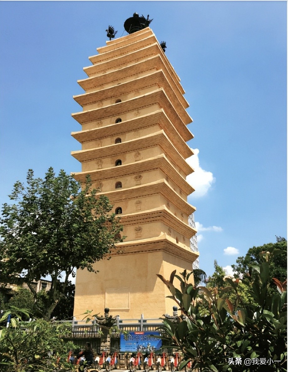 云南古建筑名单大全,云南古滇墓葬群