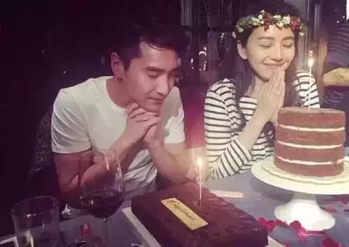 刘亦菲宋轶蓝色礼服,刘亦菲和宋轶谁更美