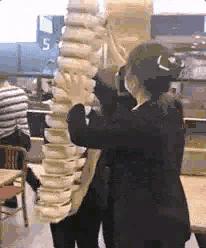 老婆承认出轨认错了,老婆出轨认错了该原谅她吗