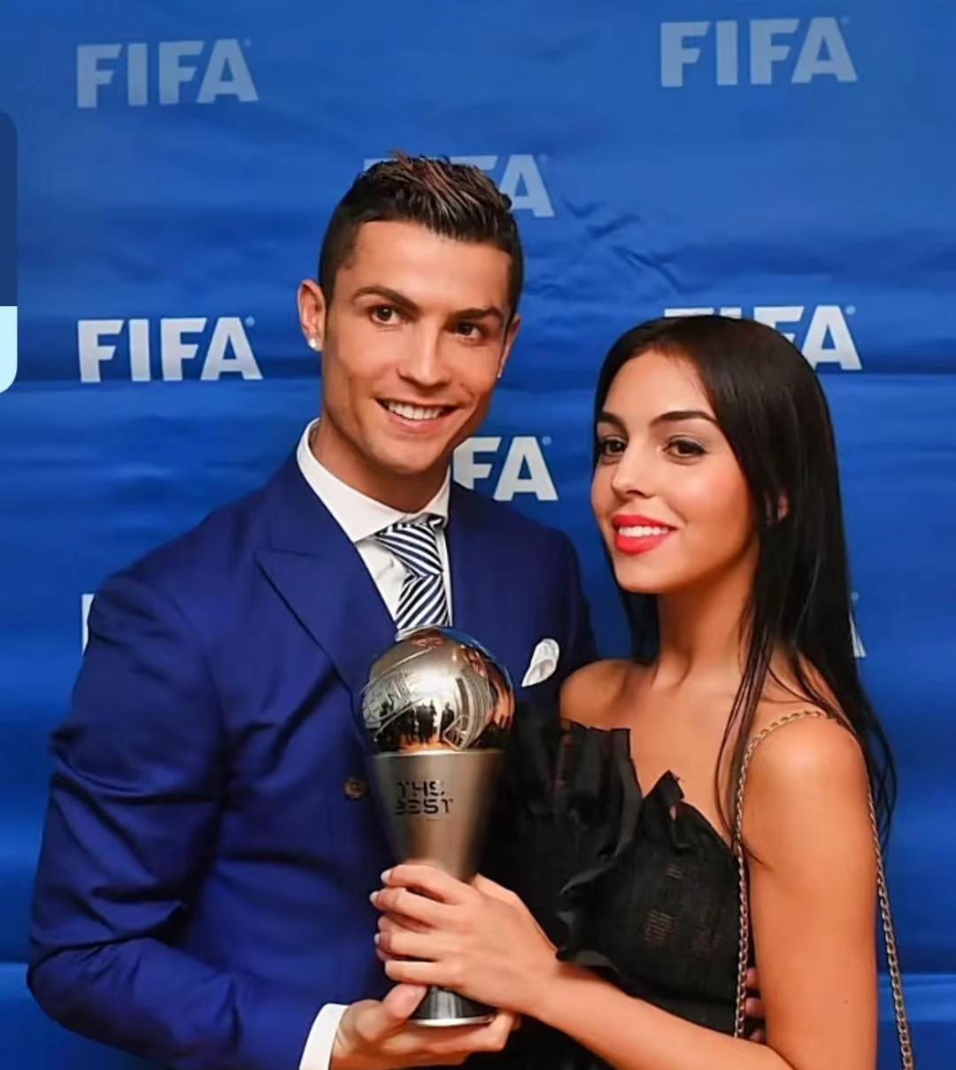 c罗姆巴佩梅西阿根廷队长,阿根廷夺冠梅西与老婆的视频