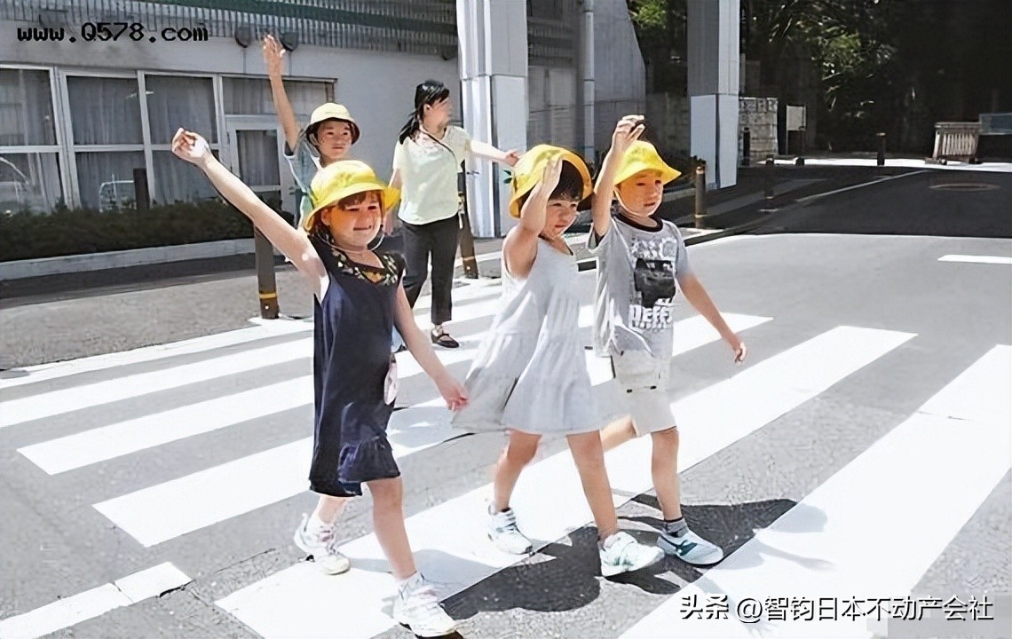 日本想增加新生儿数量，靠“给钱、给钱”有用吗？