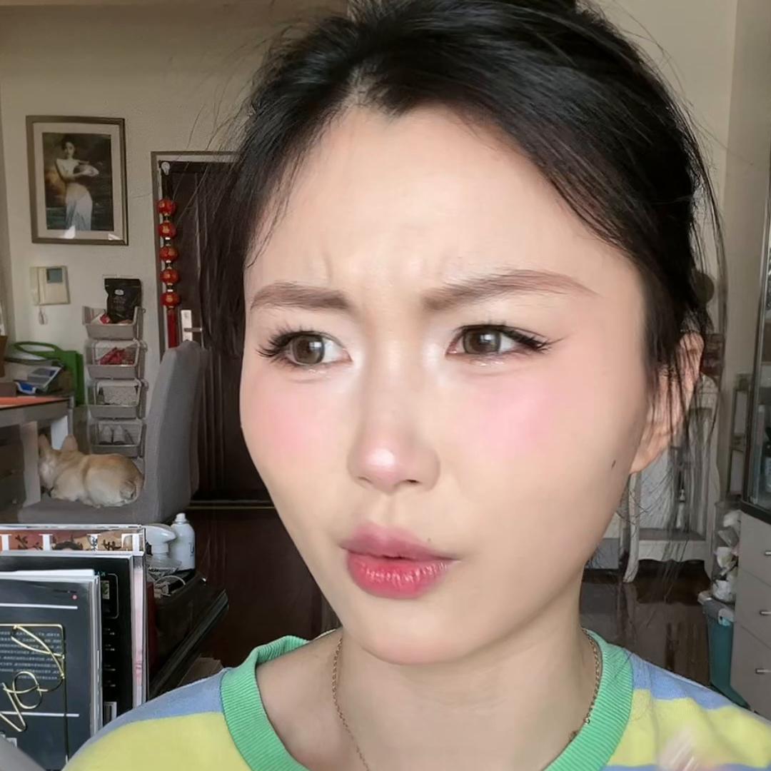 定妆喷雾推荐真实测评持妆,定妆喷雾推荐真实测评持妆力