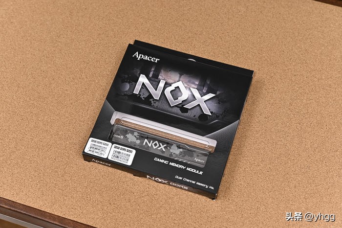 乔思伯松果d41mesh副屏版白色机箱,乔思伯d41标准版能后期加装副屏吗