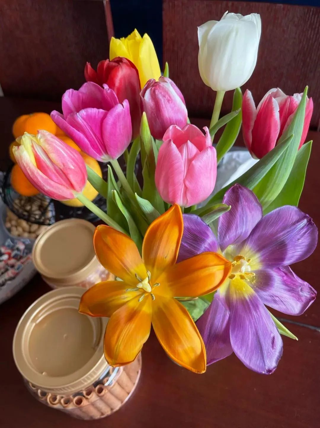 鲜花在水里能养几天会死,新加坡盆栽花卉怎么养