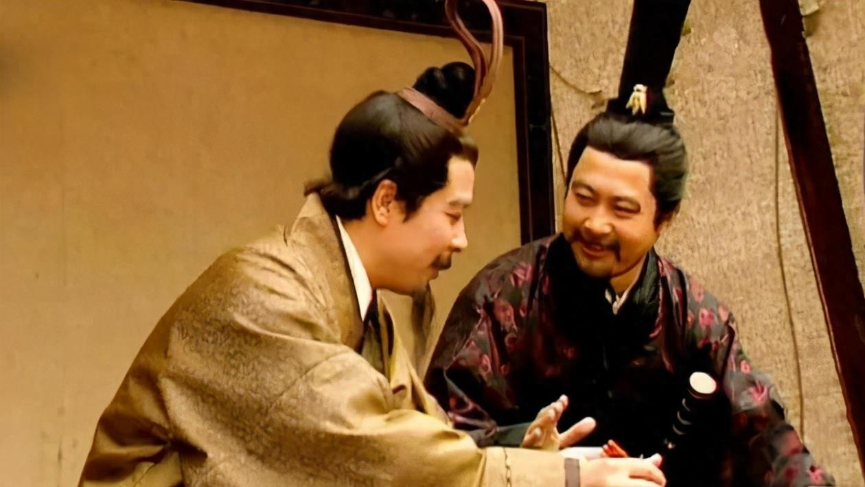 张松在刘备手下得到重用吗,张松人物简介